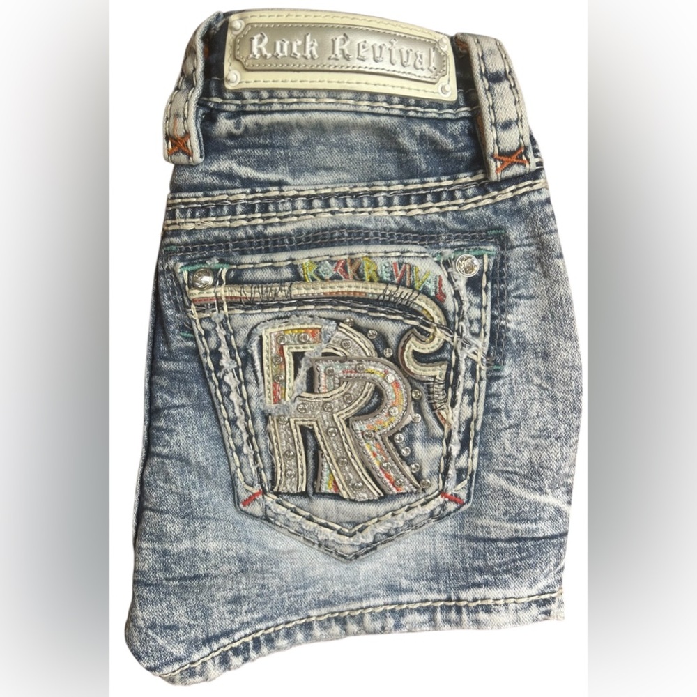 Rock Revival Embellished Light Blue Denim Shorts Size 23 NWOT - Picture 2 of 2